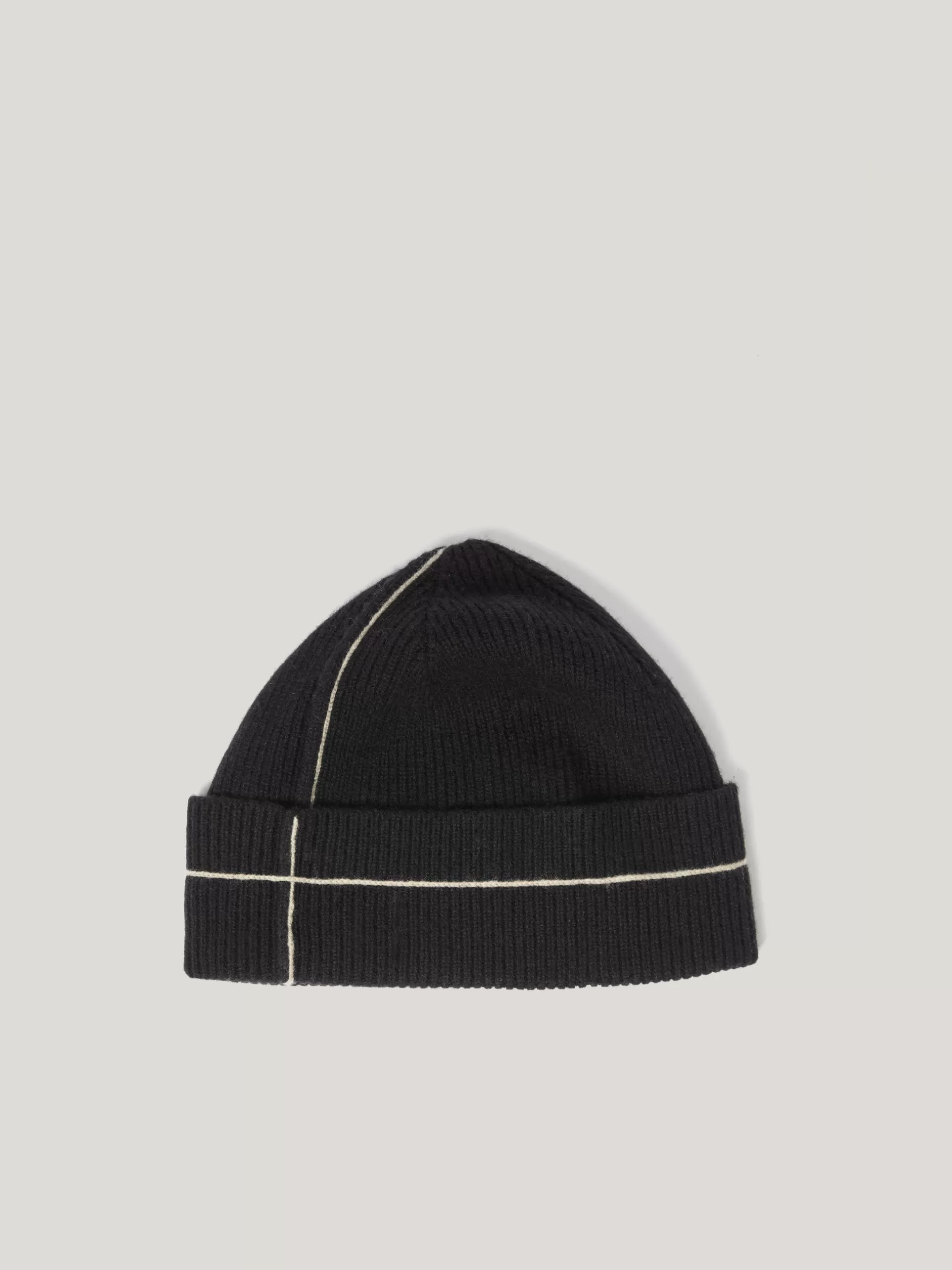 Store Jigsaw Contrast Stitch Beanie Black