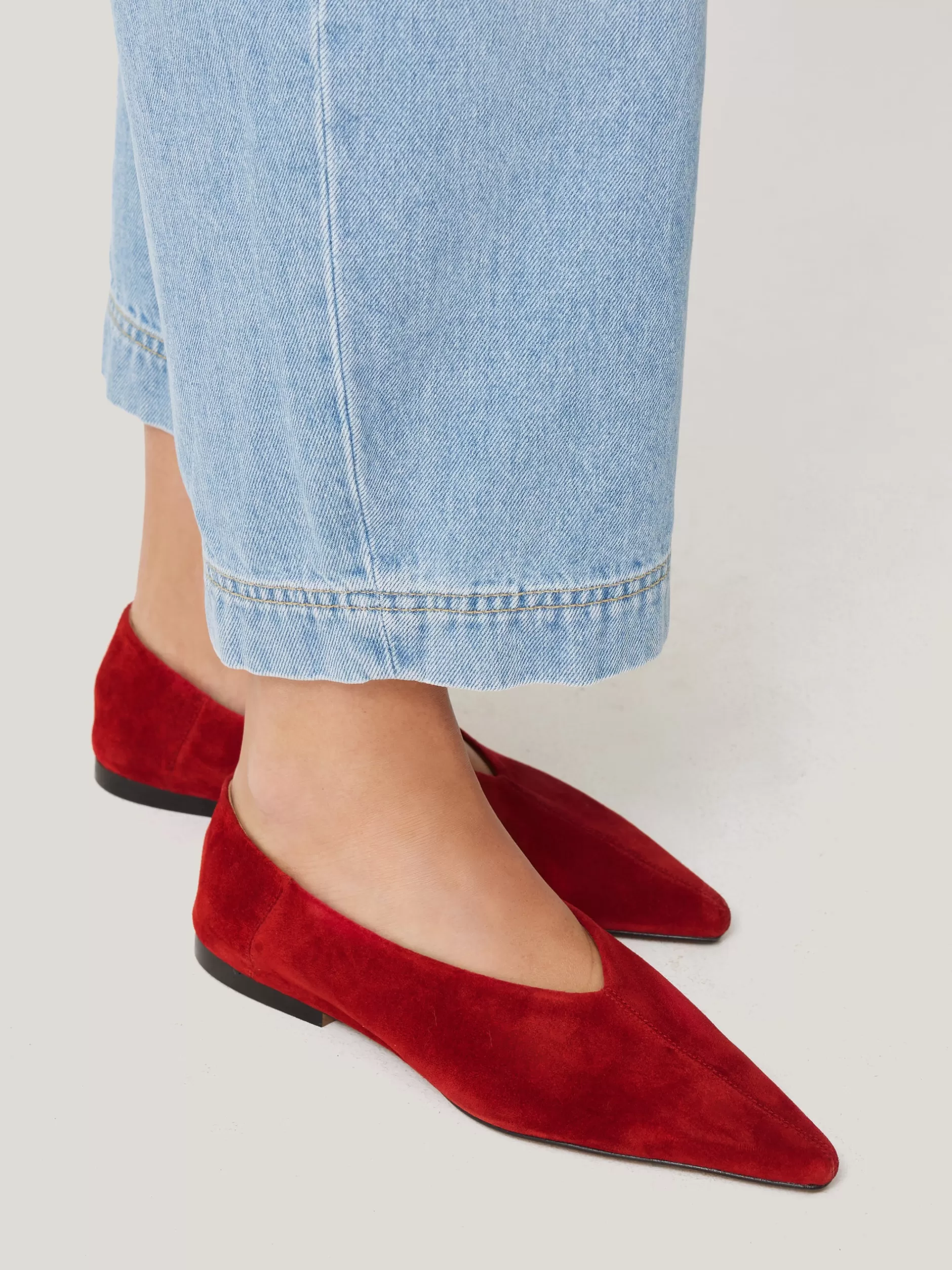 Shop Jigsaw Linnie Flat Pointed Ballerina Red