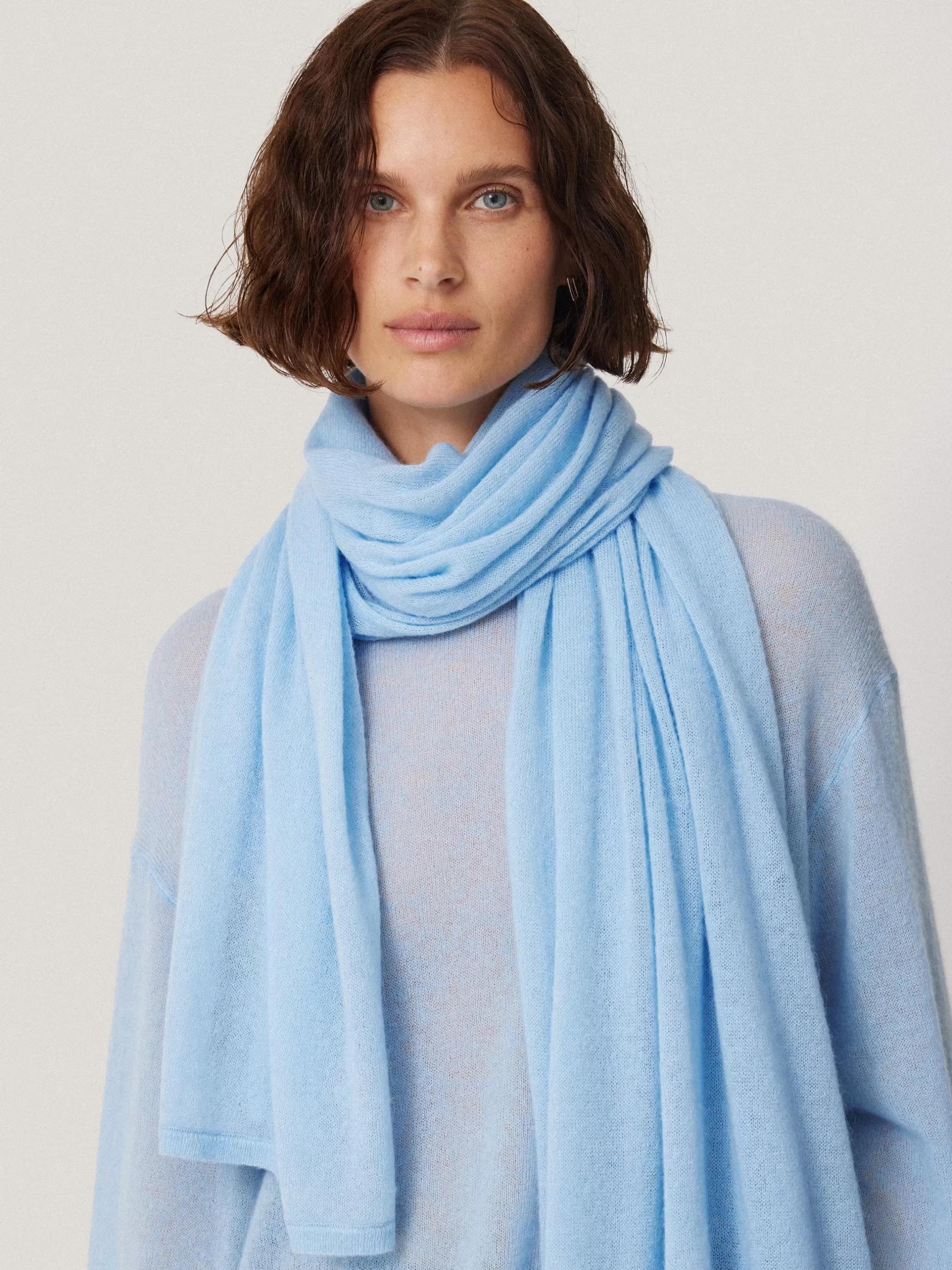 Hot Jigsaw Soft Gauzy Knit Scarf Blue